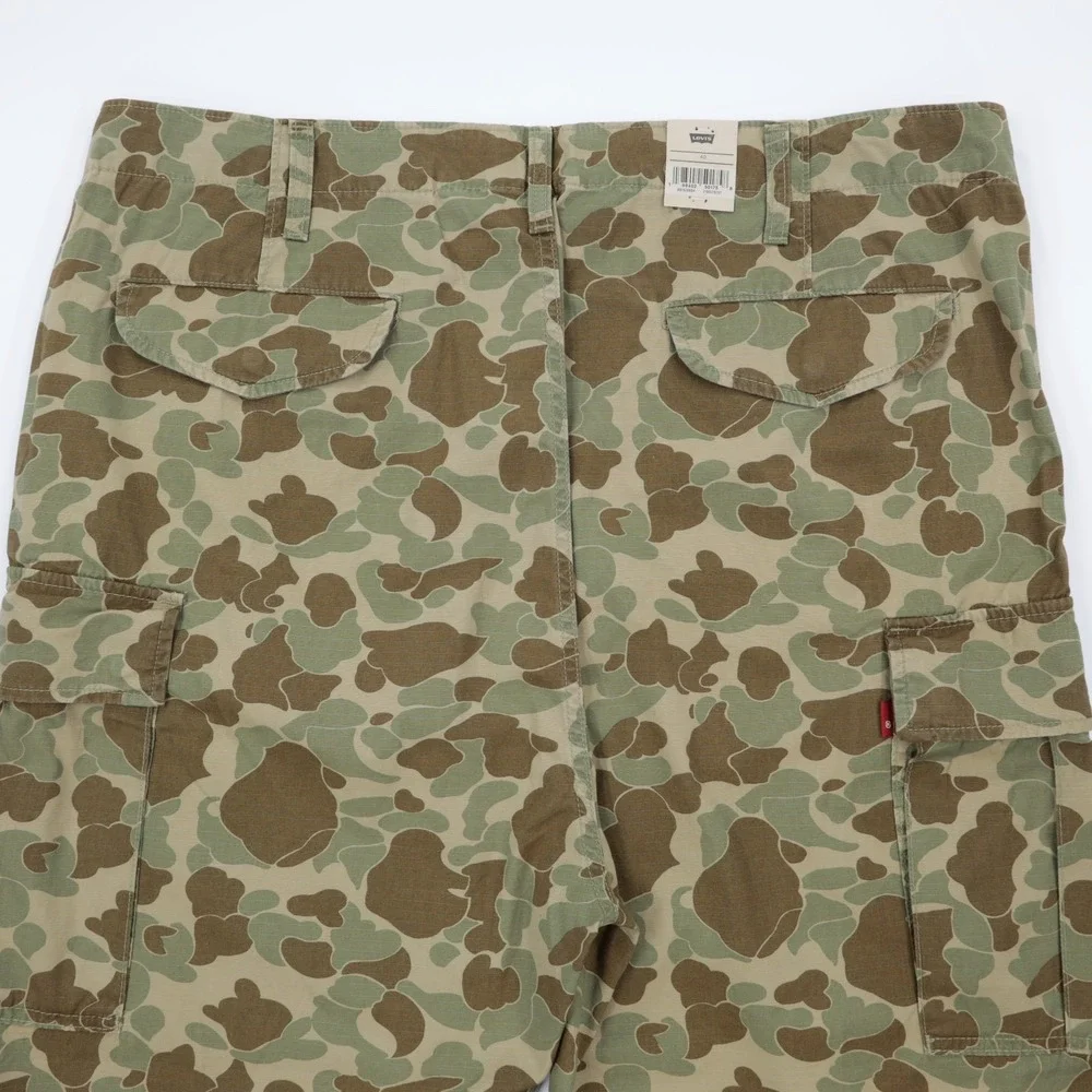 Levi's Men's Carrier Cargo Cotton Camo Relaxed Fit Shorts Green/Brown Size 40